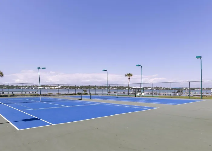 Gs Surf & Racquet Club 502c *